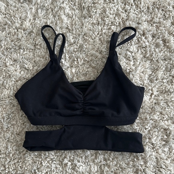 NVGTN Black Revolve Sports Bra: XS - Picture 3 of 4